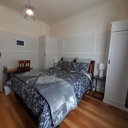 Character 1-Bedroom Unit Masterton Exterior foto