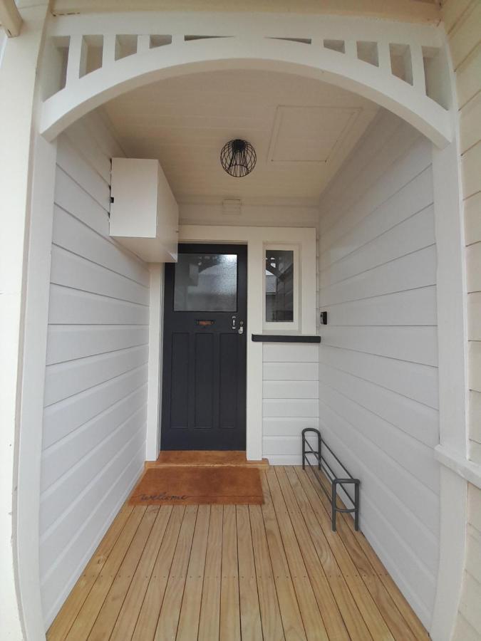 Character 1-Bedroom Unit Masterton Exterior foto
